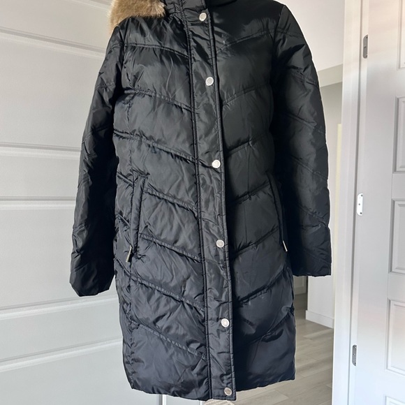 Micheal Korrs Puffer Coat with Faux Fur Trim - Picture 5 of 7